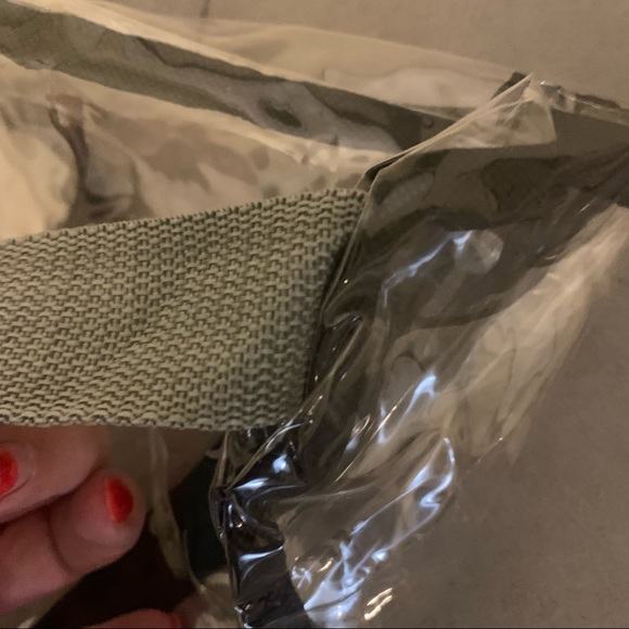 #SOLD#NFL OFFICIAL EAGLES CROSSBODY CLEAR MED BACKPACK ADJUSTABLE 1 STRAP STAD - Picture 9 of 12